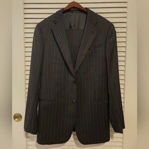 Gray Striped Armani Collezioni 2 Piece Suit Trousers & Blazer Wool Men's Size M